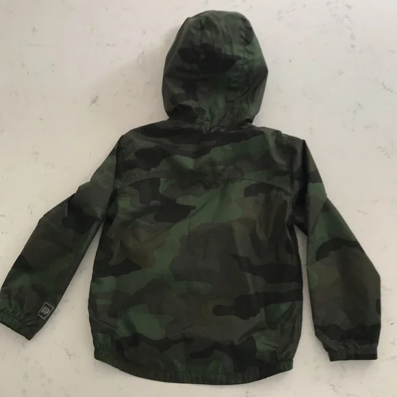 Camouflage Gap Kids Raincoat Size Small - Picture 3 of 5